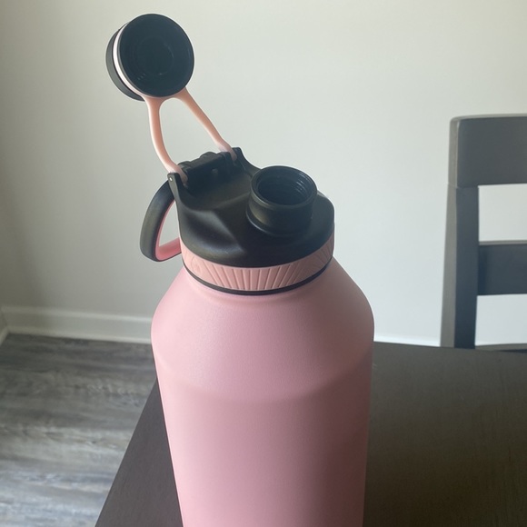 Stainless steel half gallon water bottle - Picture 2 of 2